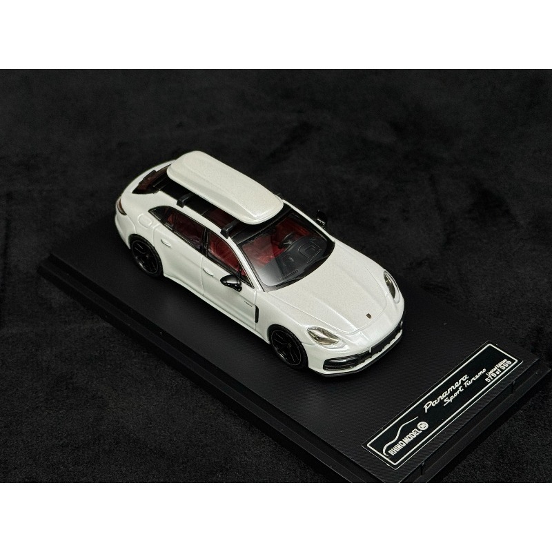 RM 1:64 Rhino Porsche Panamera - Die Cast Car 1 64 recensione e prezzo